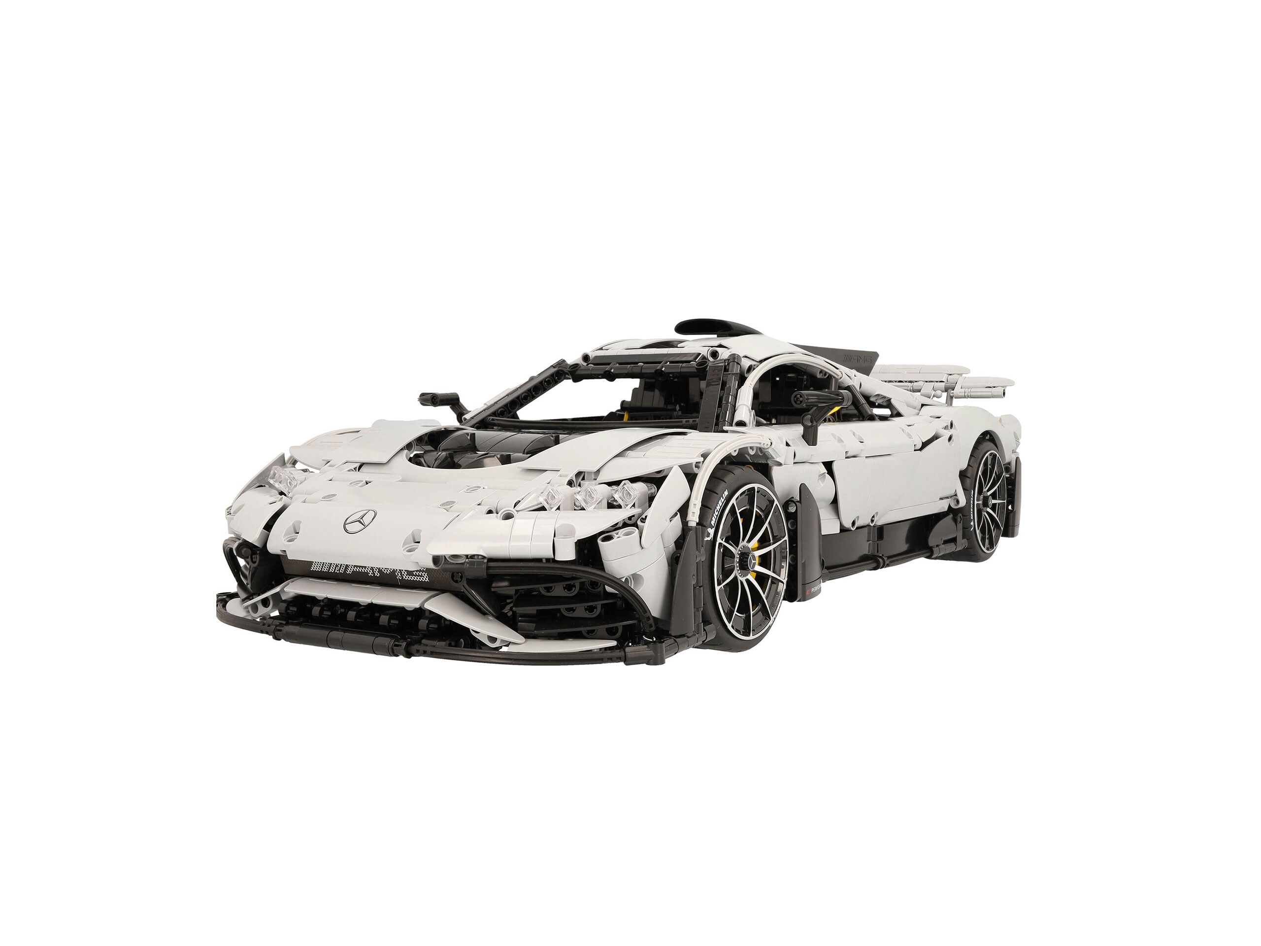 Miniatura para montaje del Mercedes-AMG ONE con control remoto