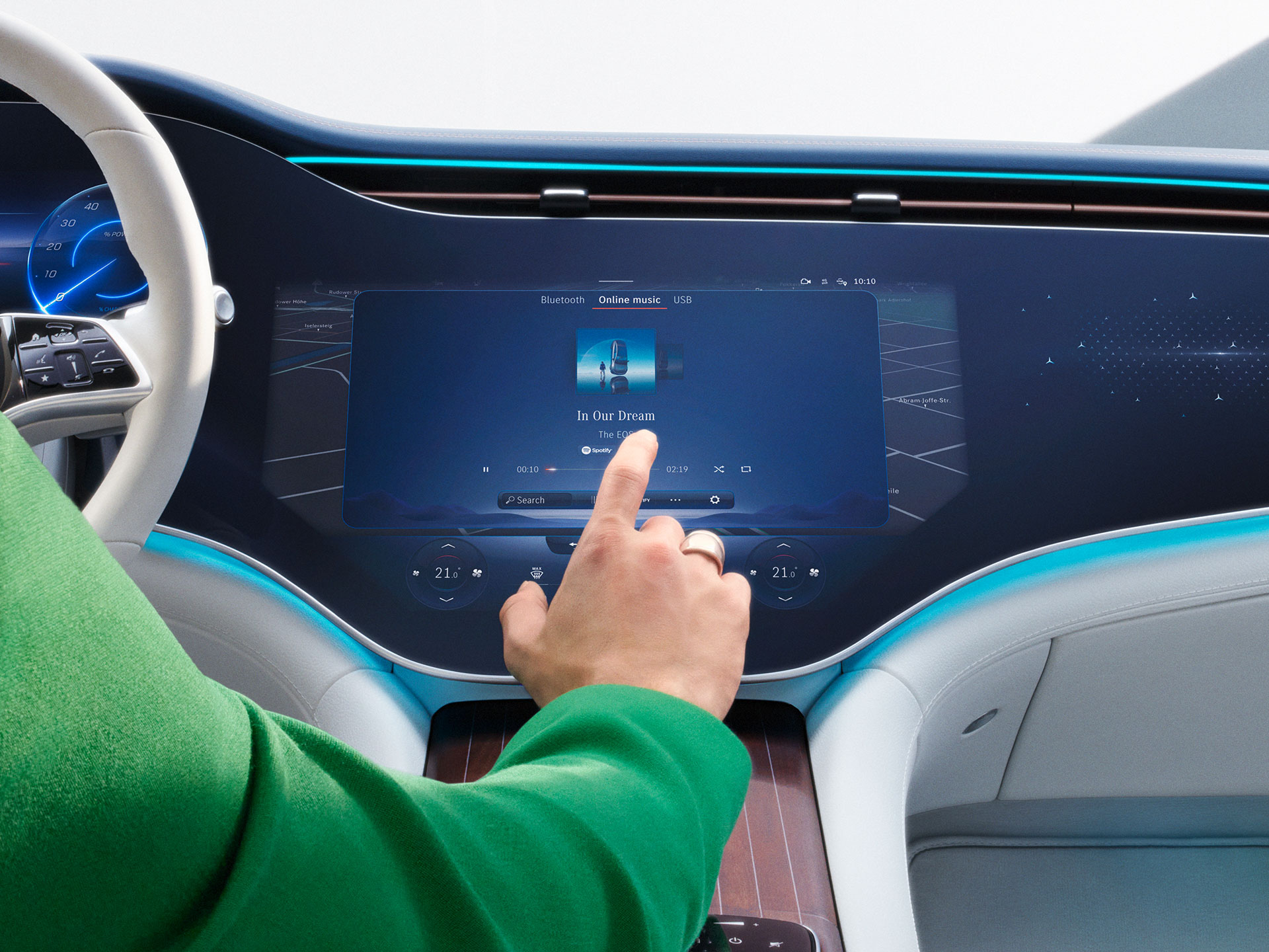 Streaming de audio | Multimedia y entretenimiento | Mercedes-Benz Streaming de audio con MBUX en el interior de un Mercedes-Benz.