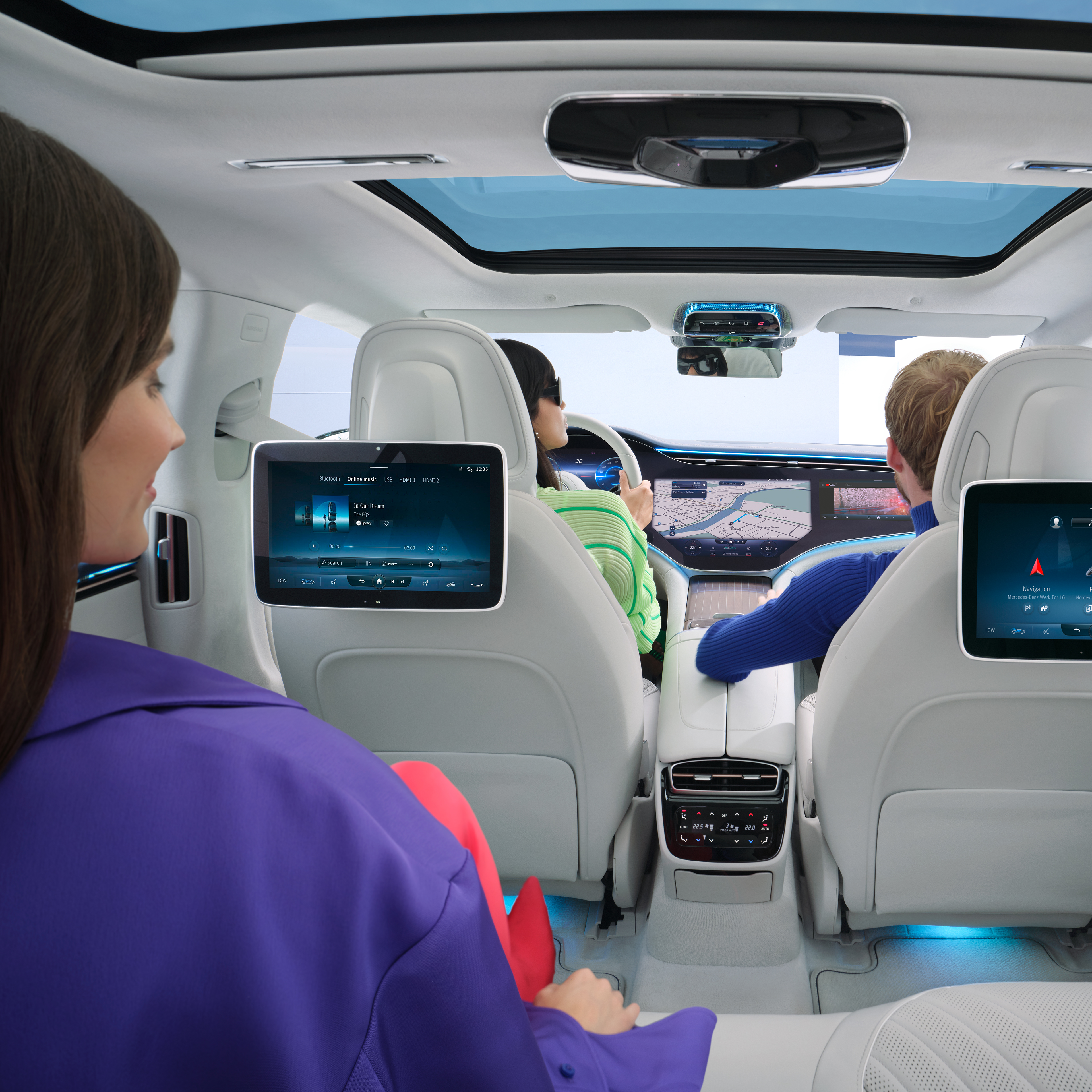 Multimedia y entretenimiento | Mercedes-Benz Multimedia y entretenimiento en un Mercedes-Benz.