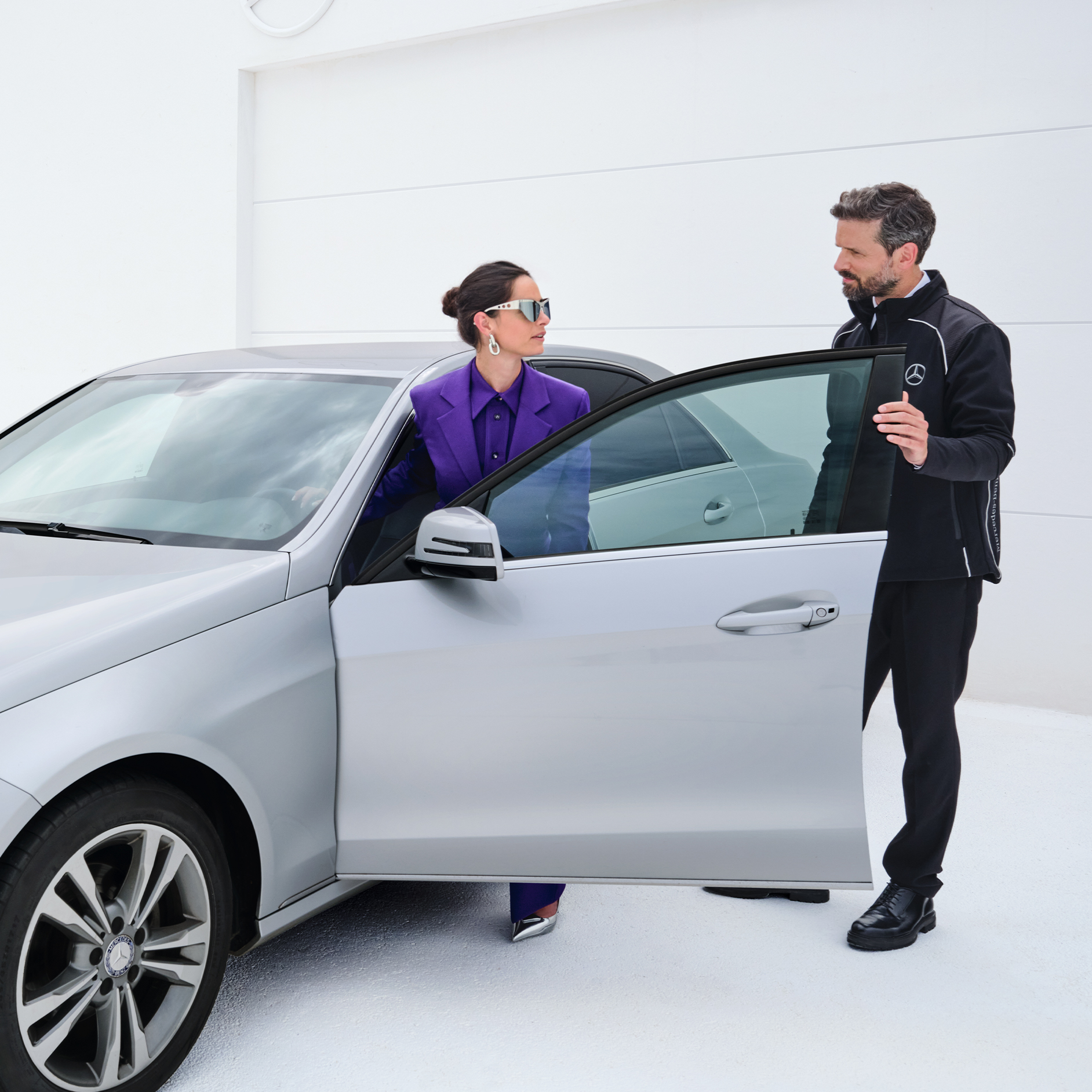 Suspensión de la Service App | Service App | Mercedes-Benz La suspensión de la Mercedes-Benz Service App.