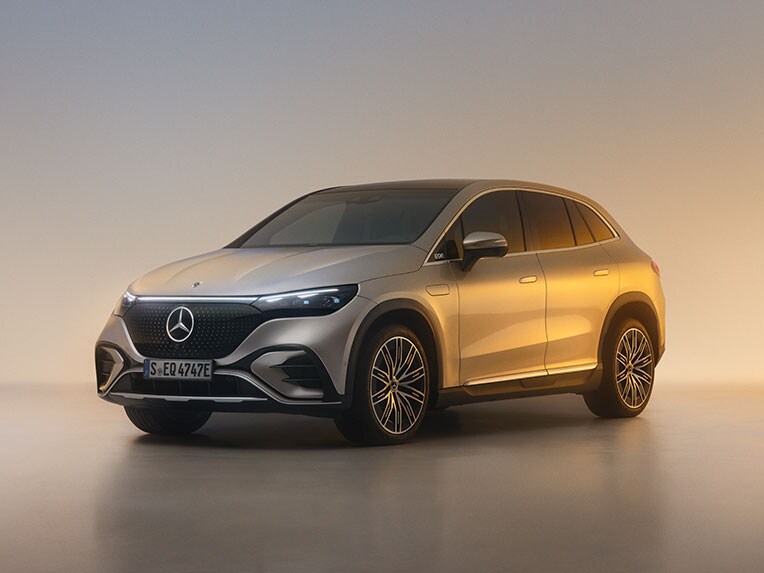 El exterior del EQE SUV de Mercedes-Benz.