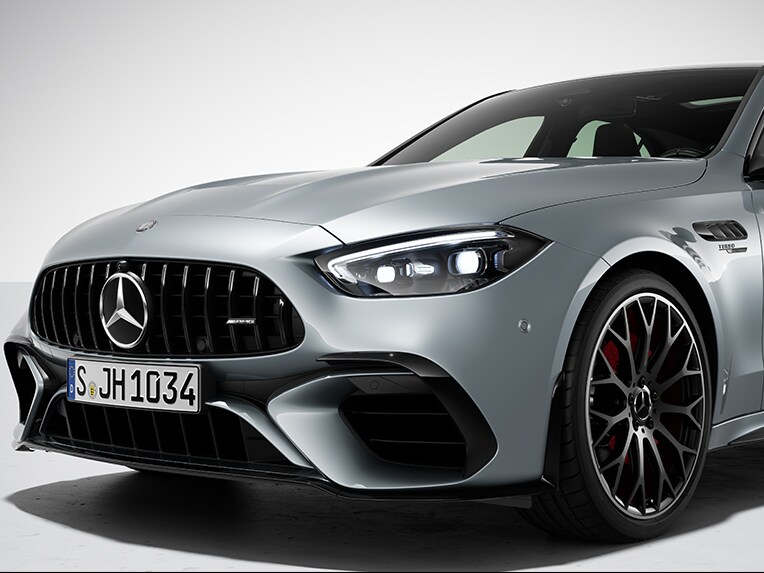 El paquete exterior de fibra de carbono AMG del Mercedes-AMG Clase C Estate.