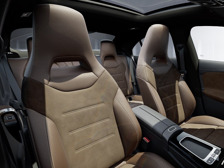 El paquete de confort para los asientos en el Mercedes-Benz CLA Coupé.