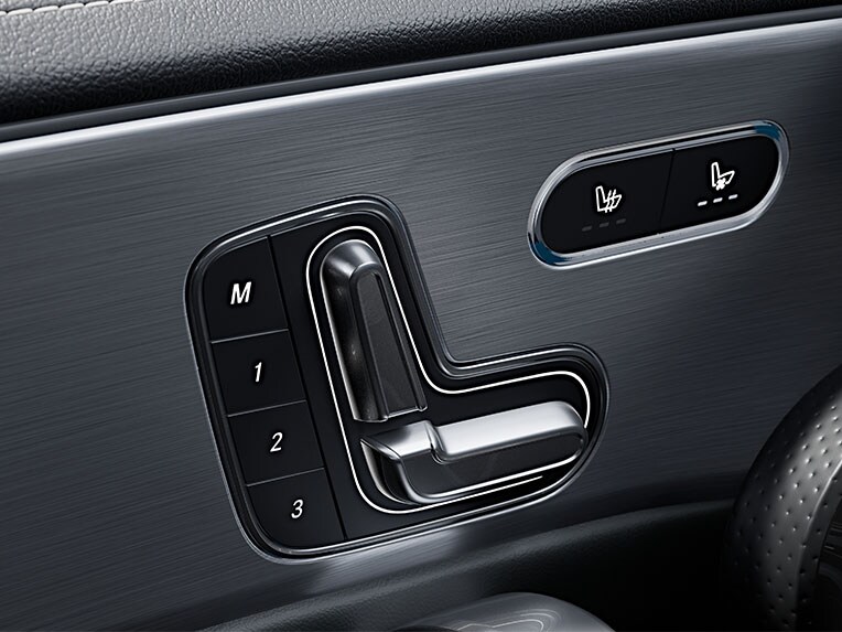 Climatización de asiento para el conductor y el acompañante en el CLA Coupé de Mercedes-AMG.