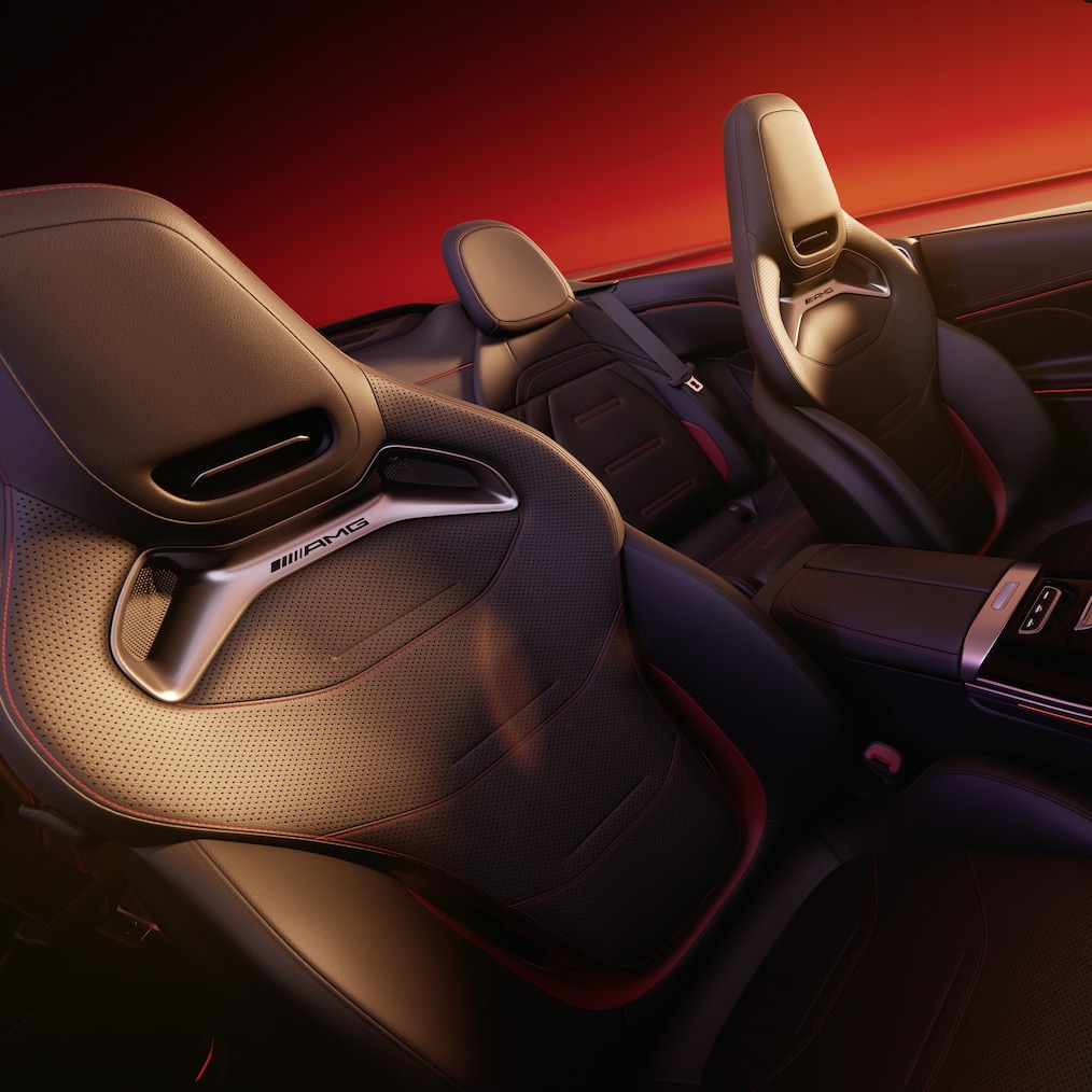 Asientos AMG Performance en el Mercedes-AMG CLE 53 4MATIC+ Cabrio.