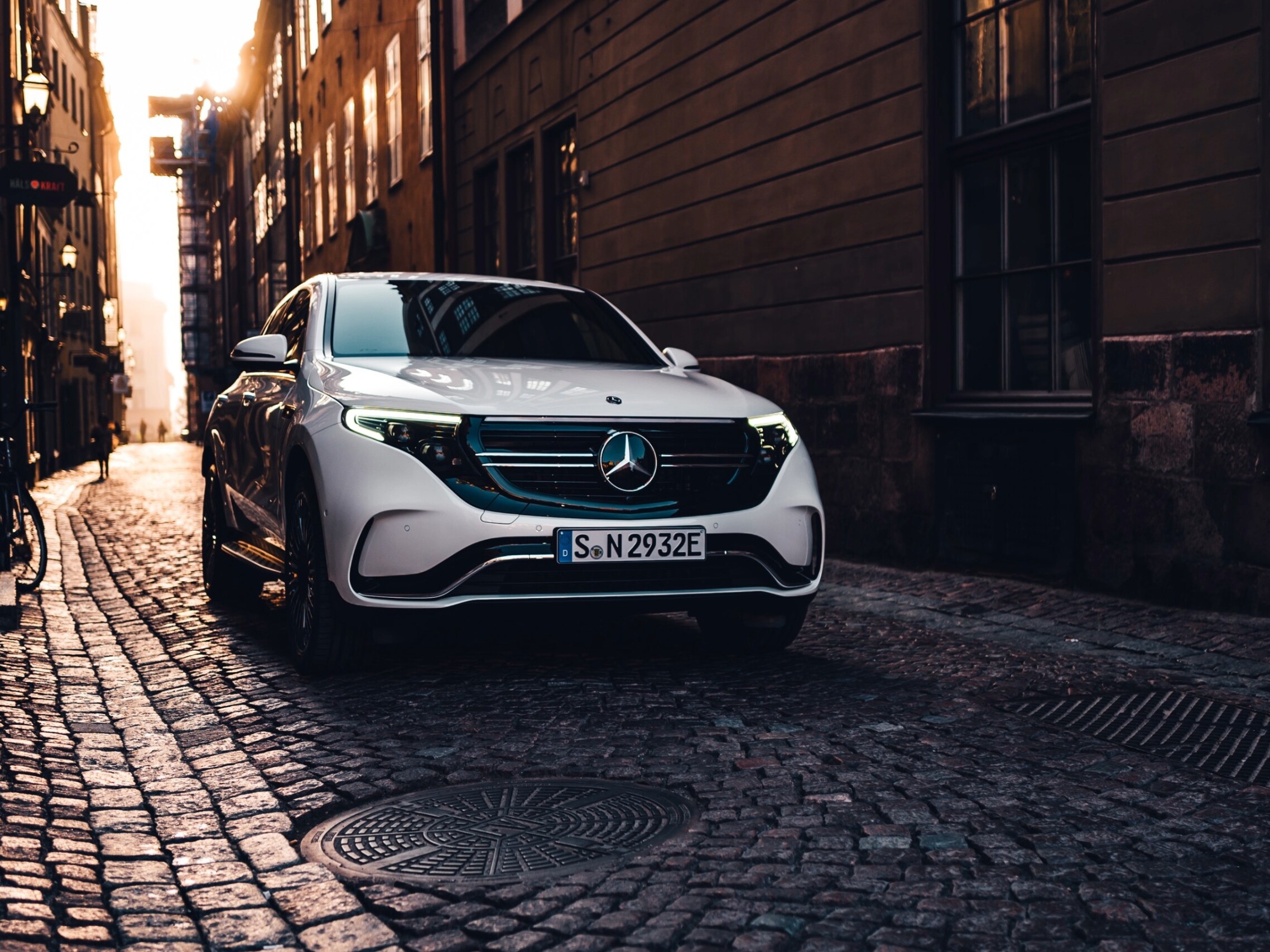 Encuentra un SUV EQC usado