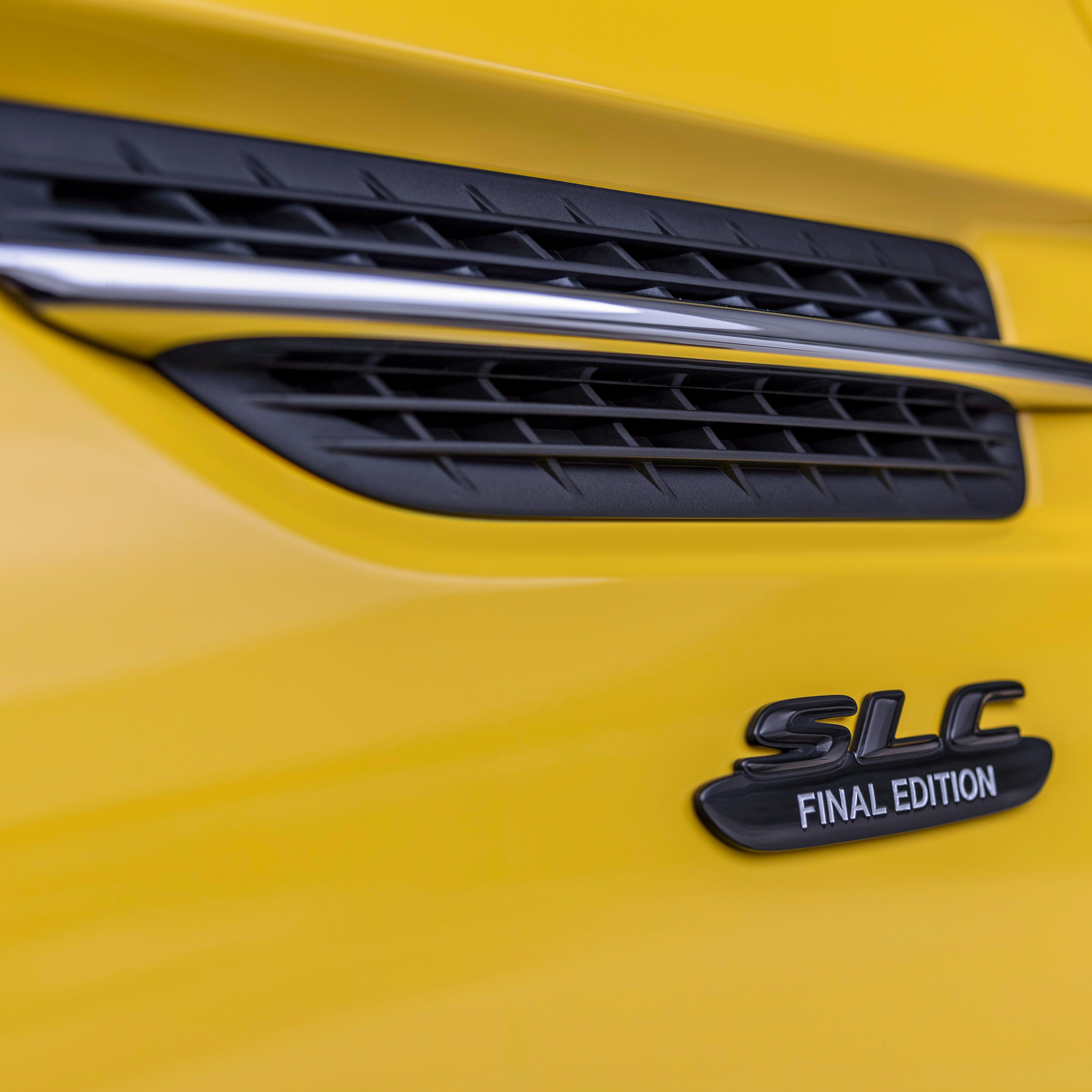 SLC Final Edition en amarillo sol