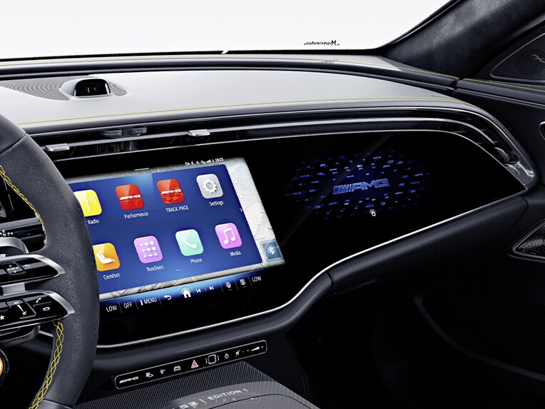 El Superscreen MBUX del Mercedes-AMG Clase E Estate.