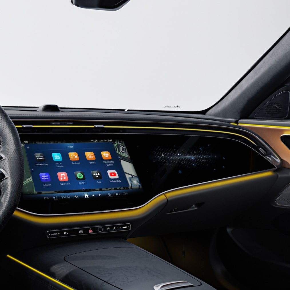 La MBUX Superscreen en el Clase E Estate de Mercedes-Benz .