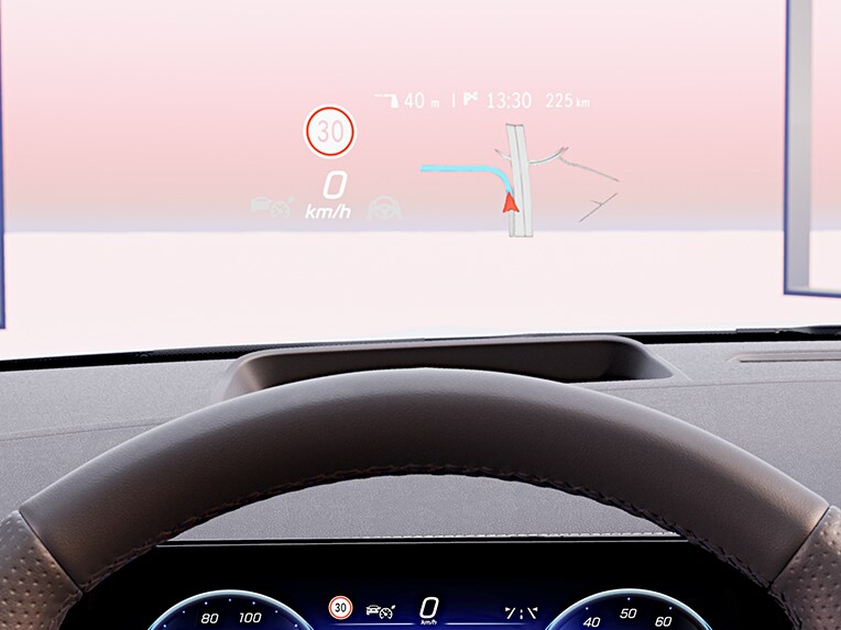 El Head-up Display del EQA de Mercedes-Benz.