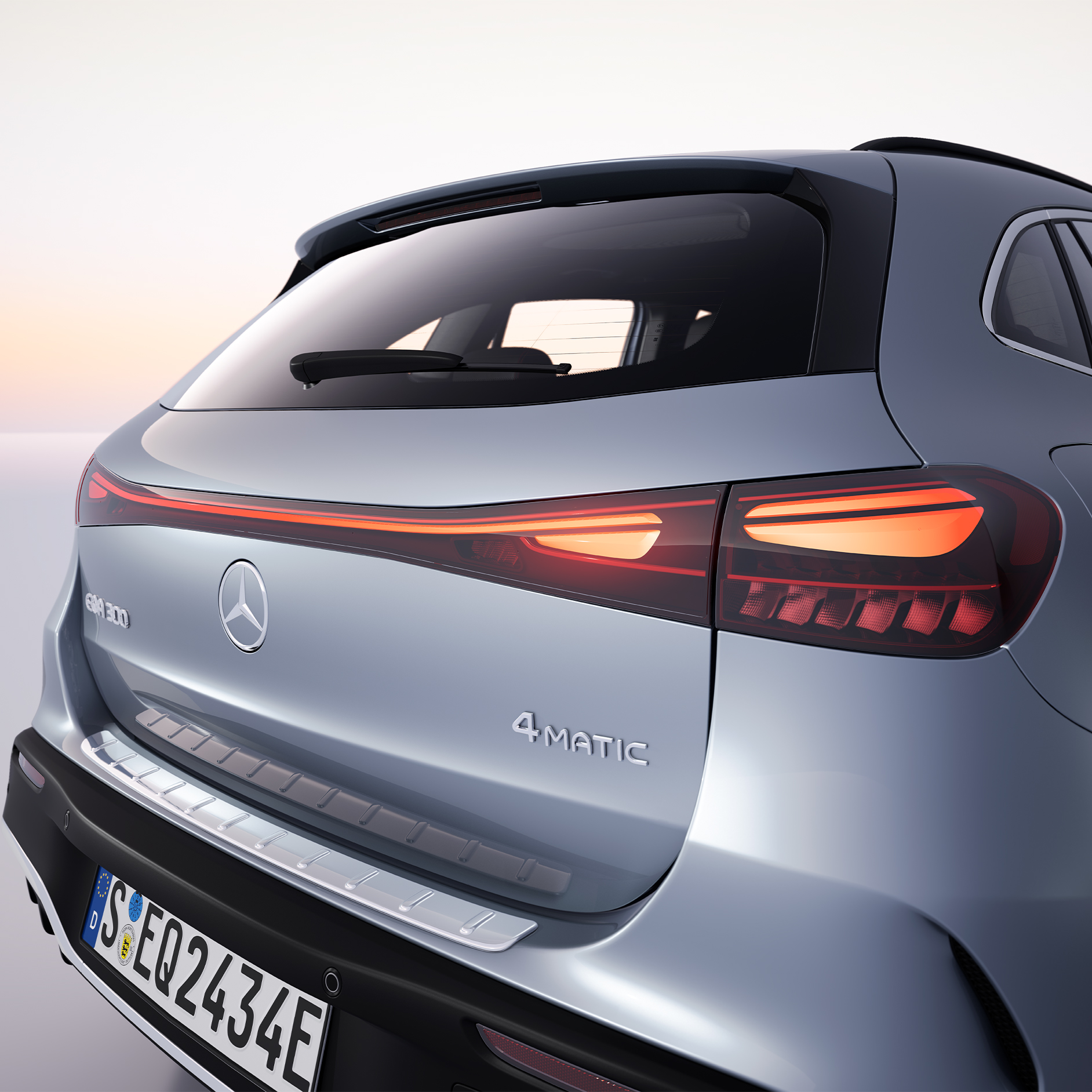 Personalización | EQA | Mercedes-Benz Concierta un recorrido de prueba con el EQA de Mercedes-Benz en tu concesionario más cercano.