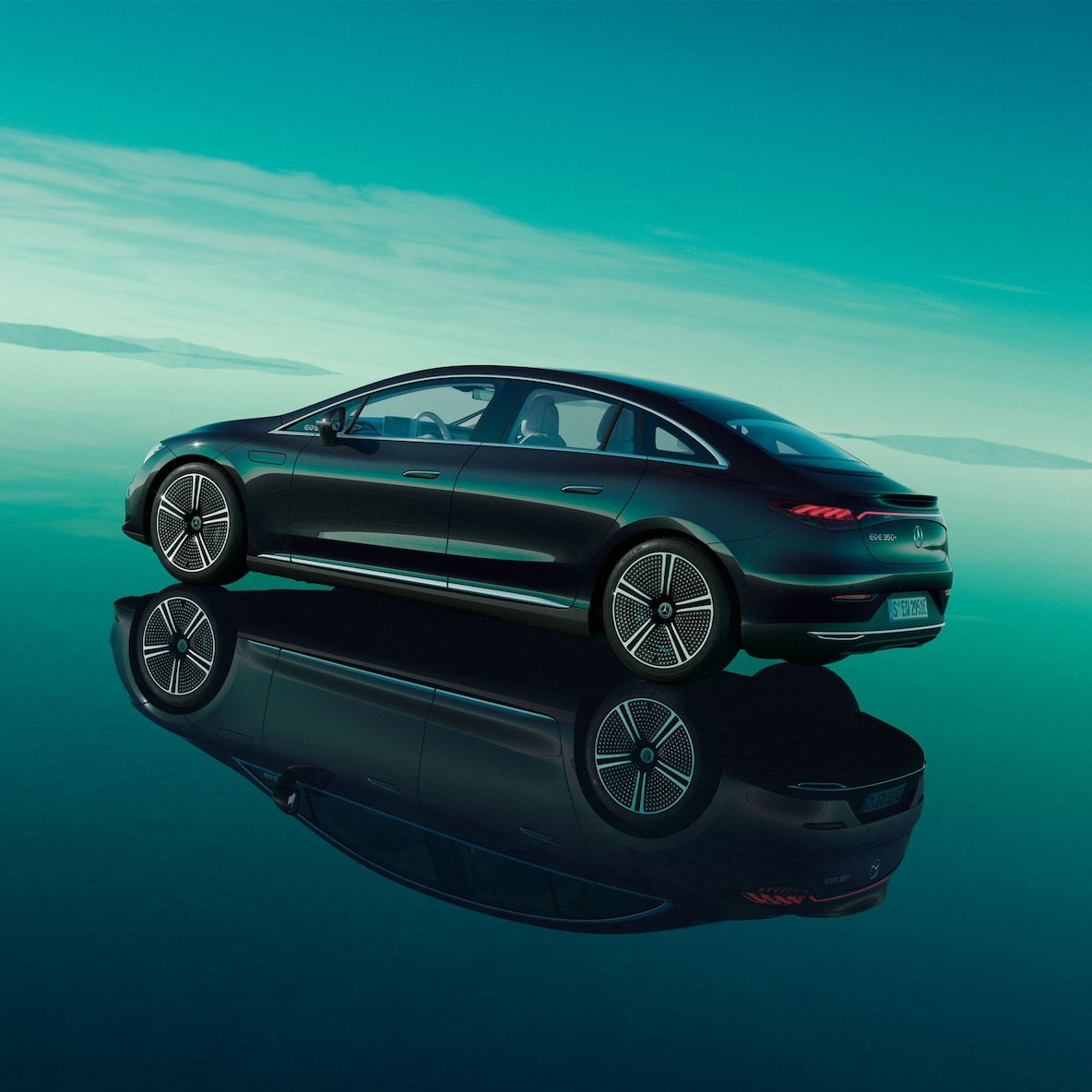 Perspectiva lateral trasera del EQE Berlina.