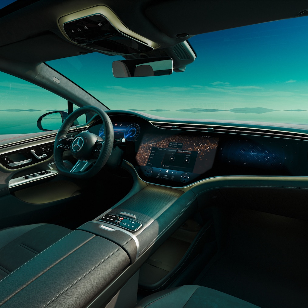 El interior del EQE Berlina de Mercedes-Benz.