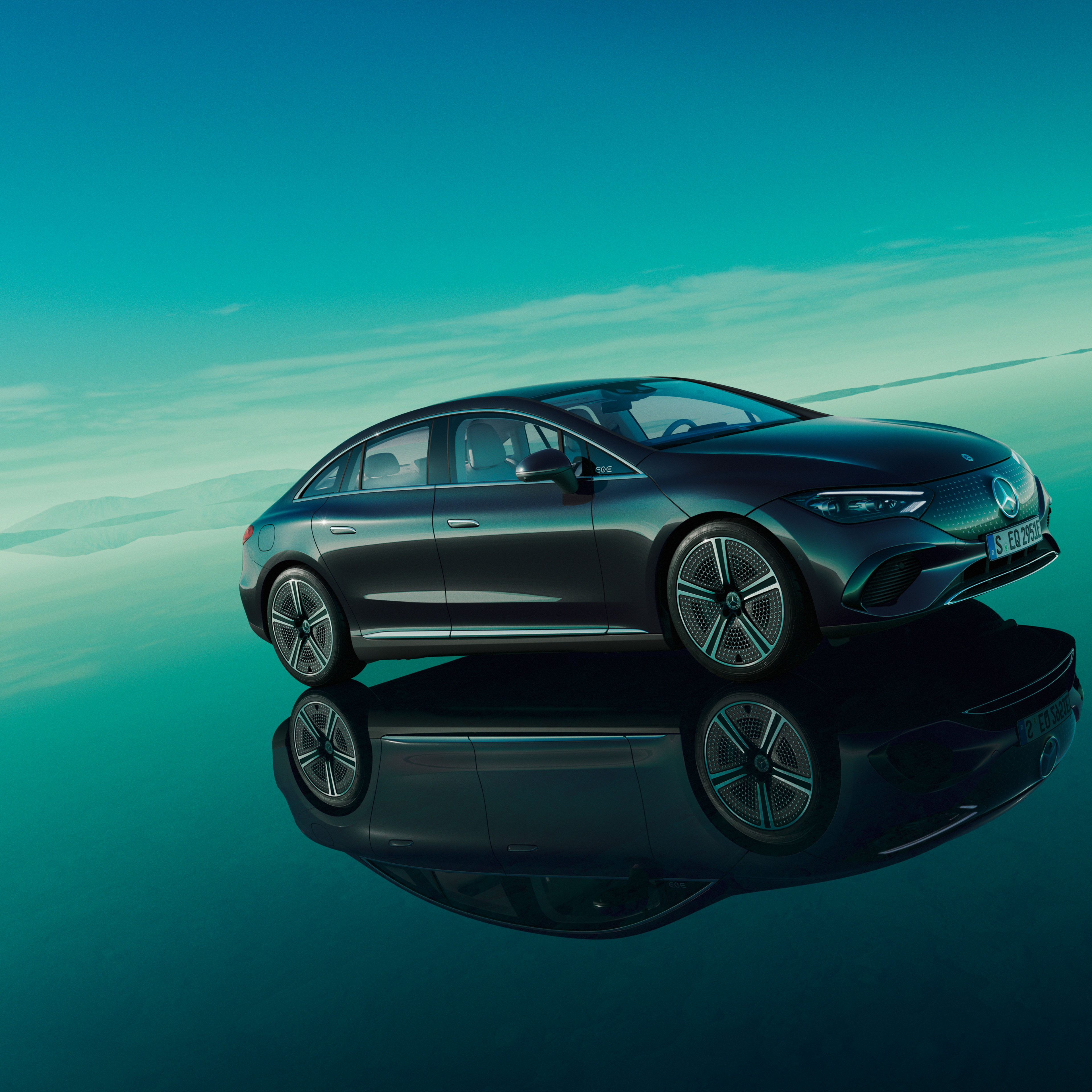 EQE Berlina | Mercedes-Benz Vista lateral del EQE Berlina de Mercedes-Benz