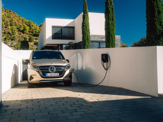 Las ventajas de Mercedes me Charge incluyen la agradable sensación de saber que el proceso de carga es más ecológico.