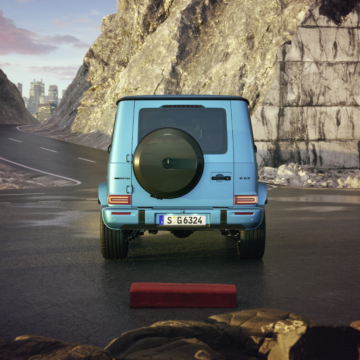 Vista frontal lateral de un Mercedes-AMG G 63 con Paquete Carbono Exterior AMG.