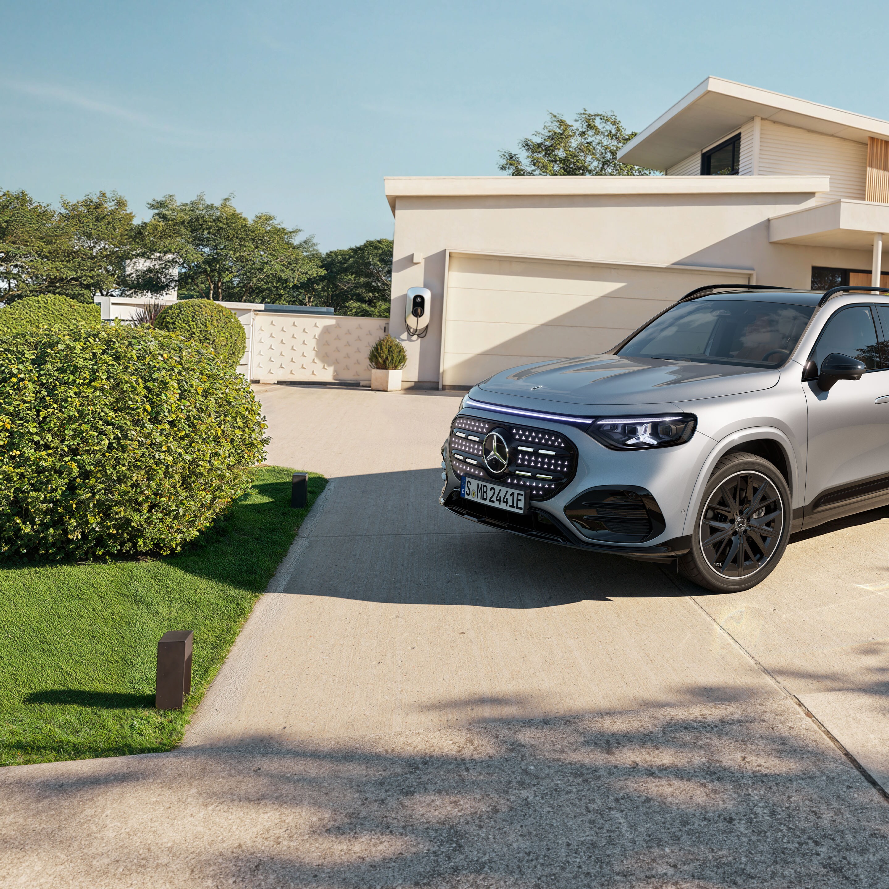 El exterior del GLB eléctrico completamente nuevo de Mercedes-Benz.