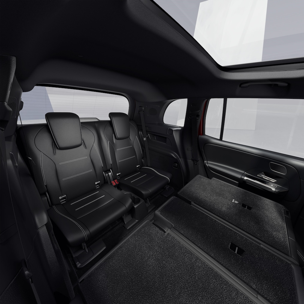 Detalle del Mercedes-Benz GLB con la tercera fila de asientos opcional.