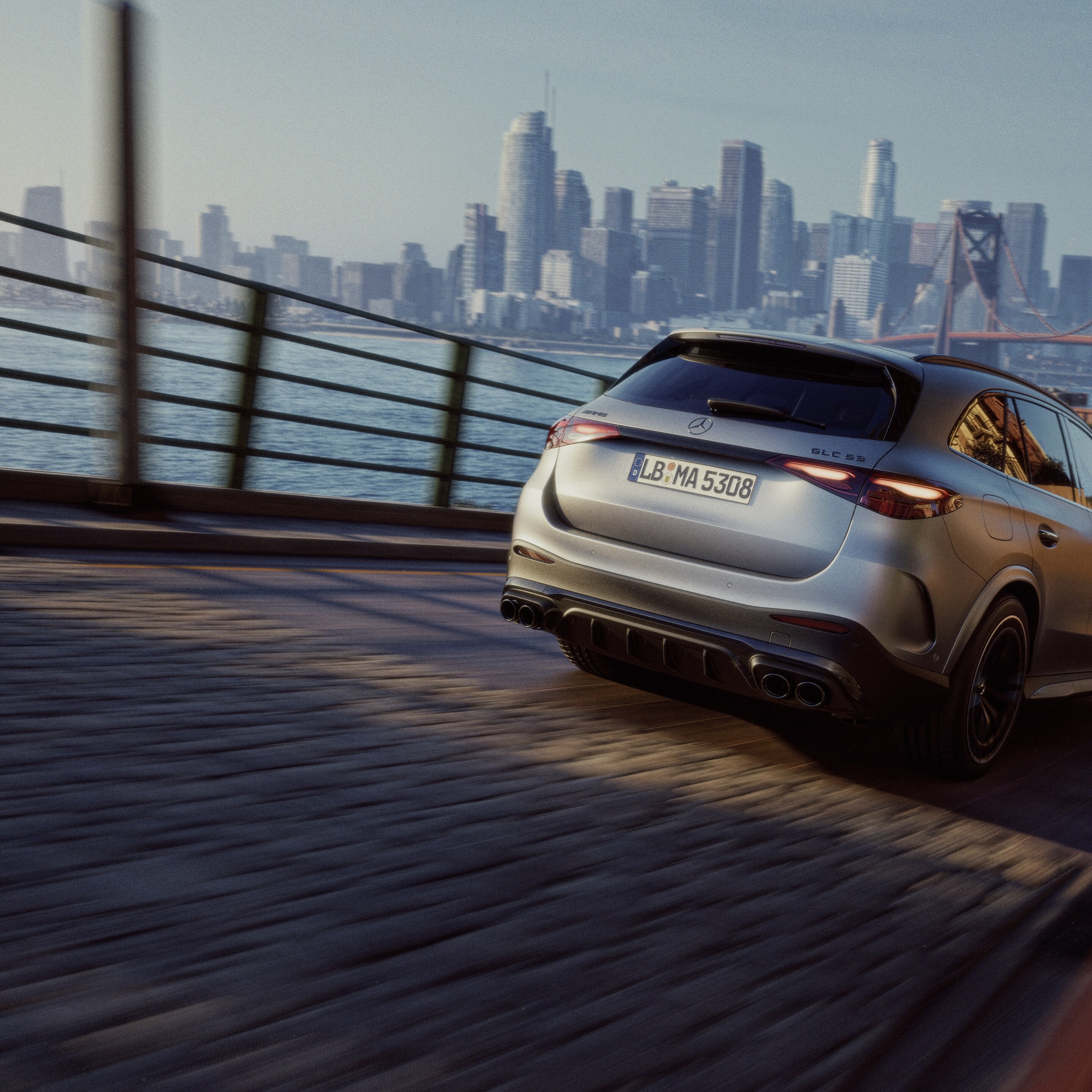 Prestaciones del nuevo Mercedes-AMG GLC SUV.