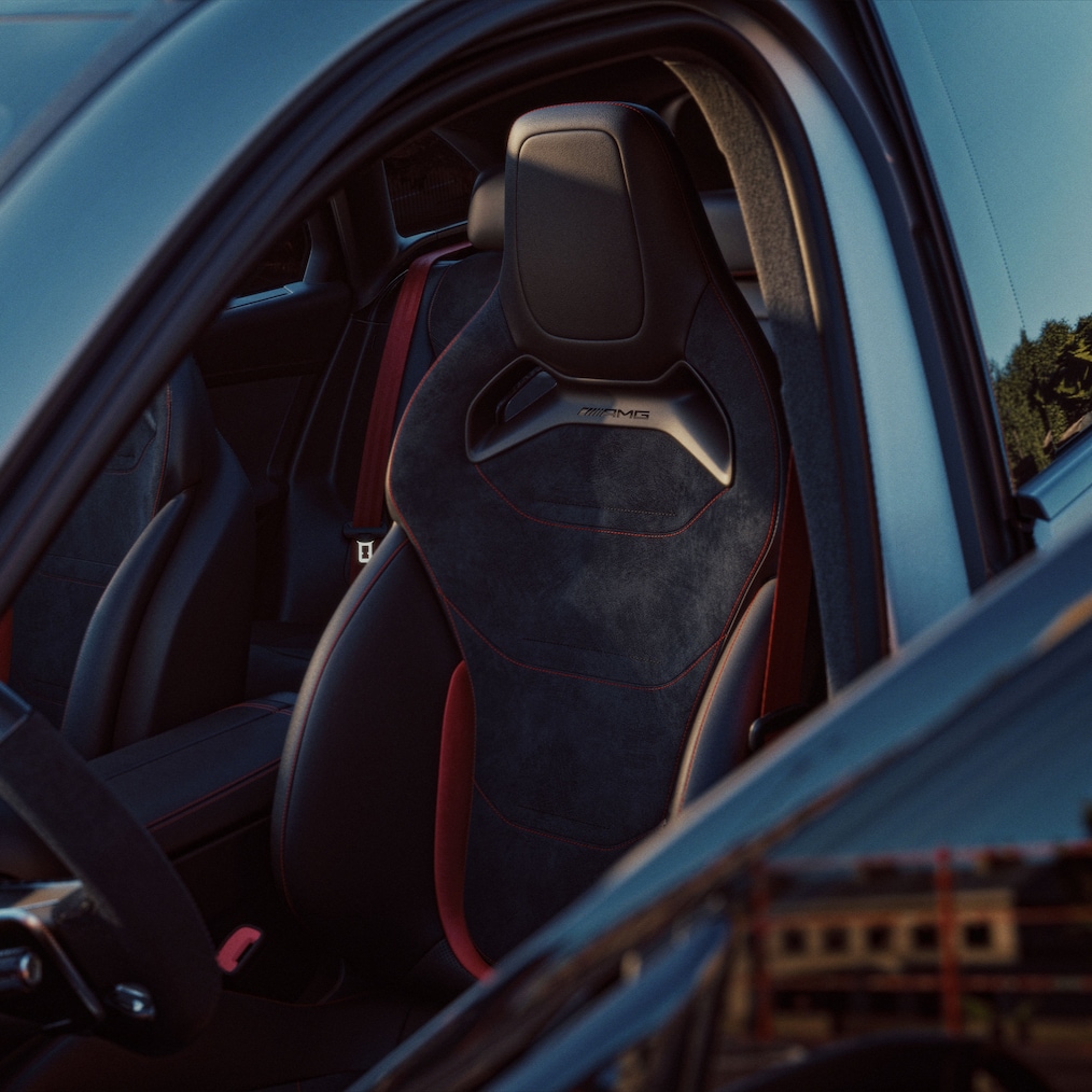 Asientos AMG Performance del nuevo Mercedes-AMG GLC SUV.