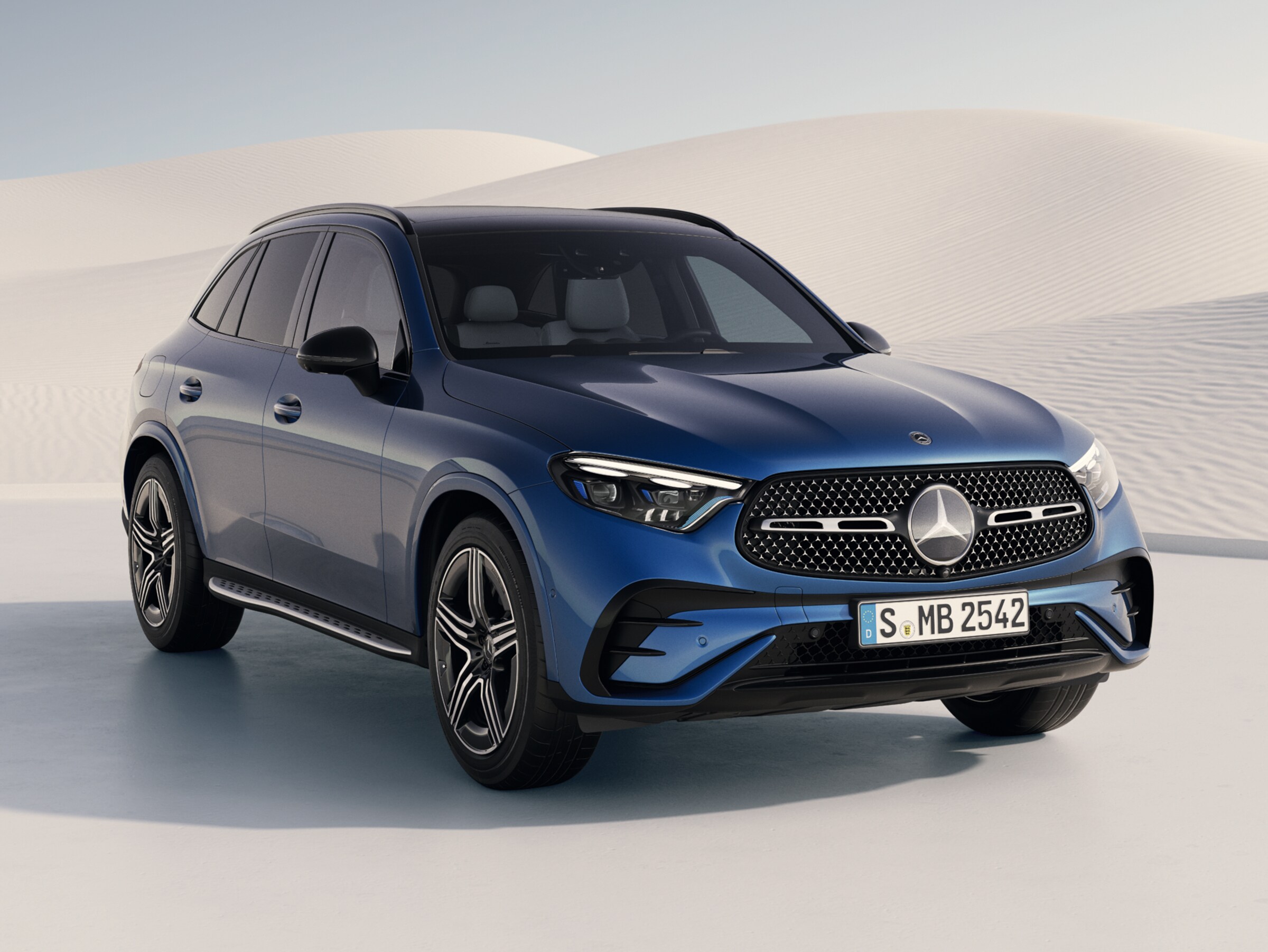 Visual lateral frontal del GLC de Mercedes-Benz