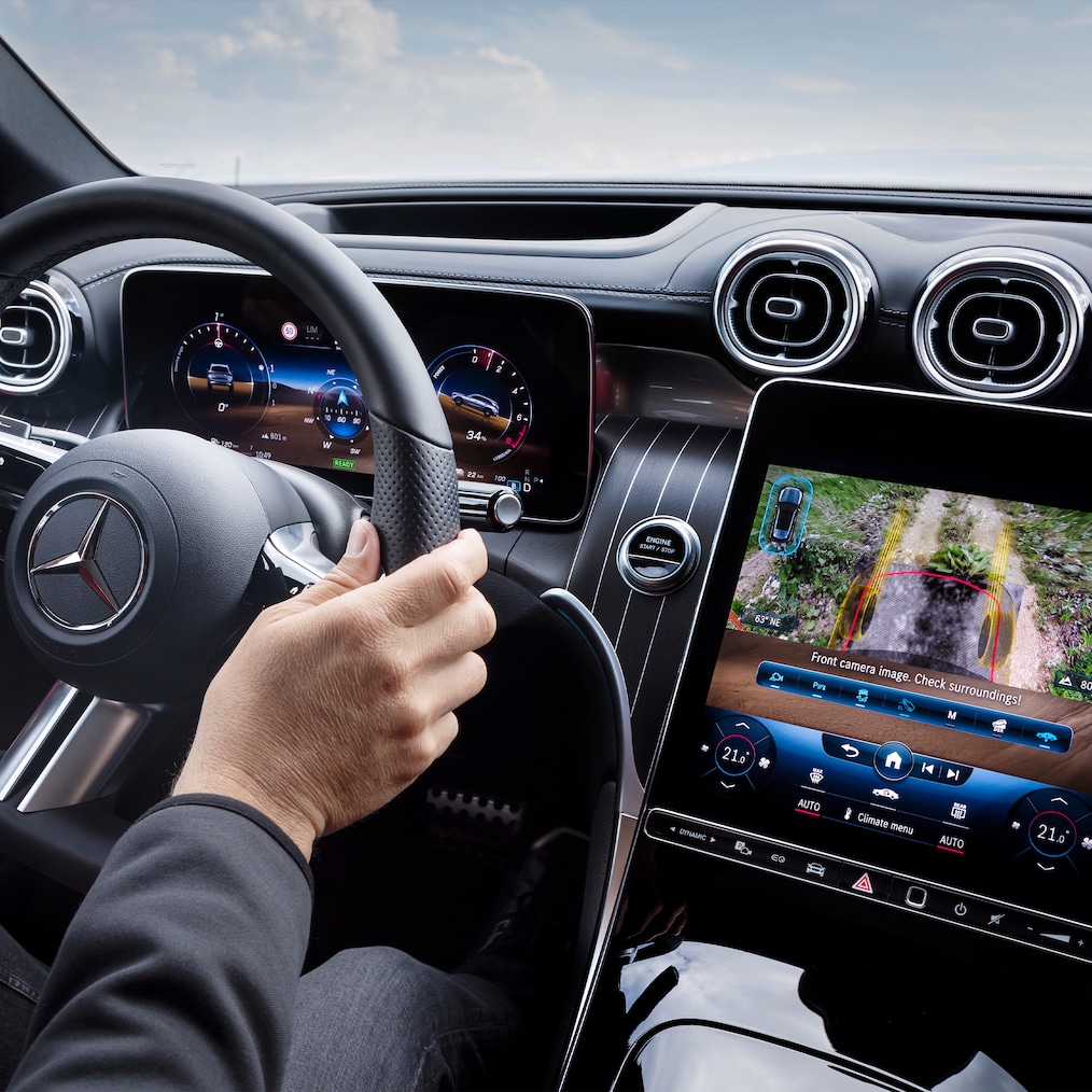 Primer plano de la pantalla MBUX offroad.