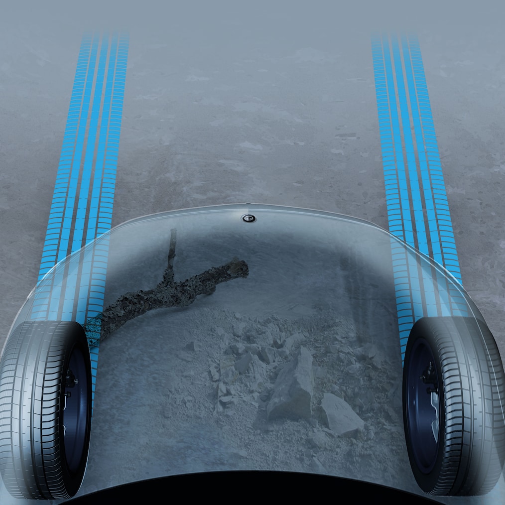 El capó transparente del Mercedes-Benz GLE Coupé.