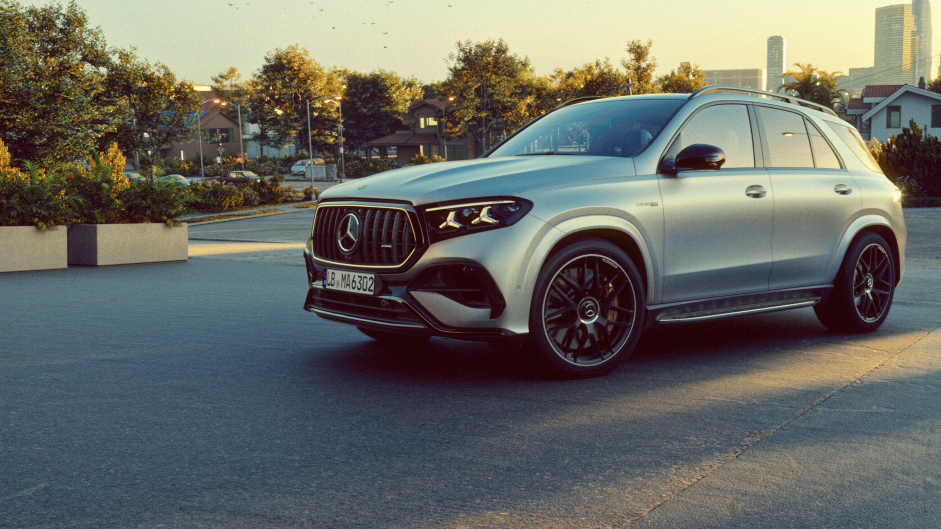 Visual lateral del nuevo Mercedes‑AMG GLE en color gris