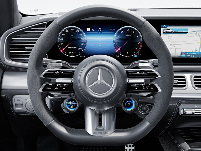 El volante AMG Performance en napa/microfibra MICROCUT en el Mercedes-AMG GLE.