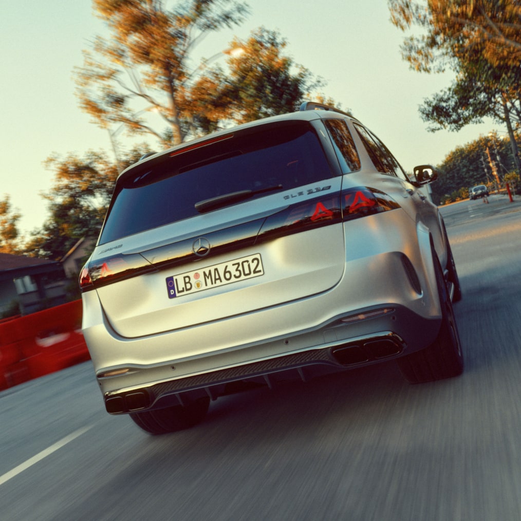 Las salidas de escape AMG del GLE 63 de Mercedes-AMG.