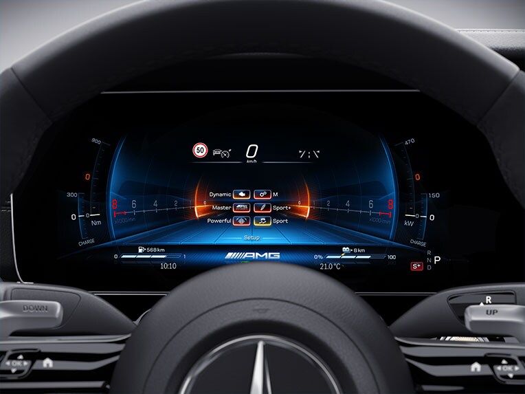 El cuadro de instrumentos de un Mercedes-AMG con ELECTRIC-DRIVE.