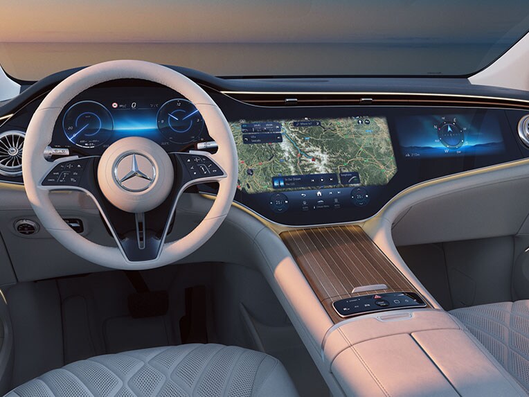 Navegación con Electric Intelligence del Mercedes-Maybach EQS SUV.