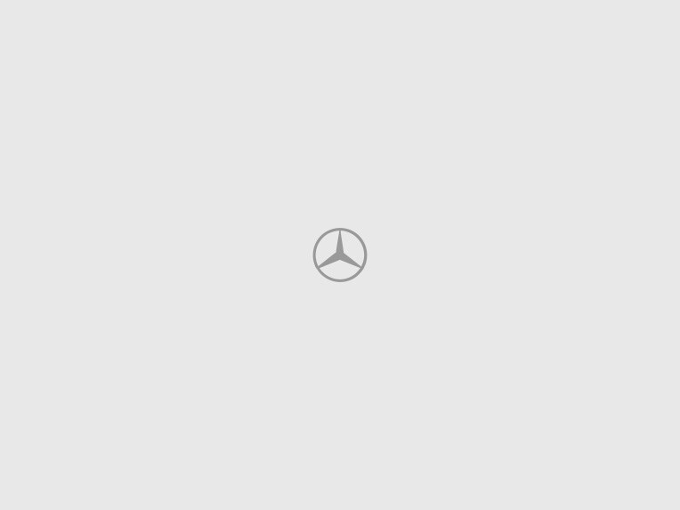 La parte trasera del Mercedes-Maybach Clase S.