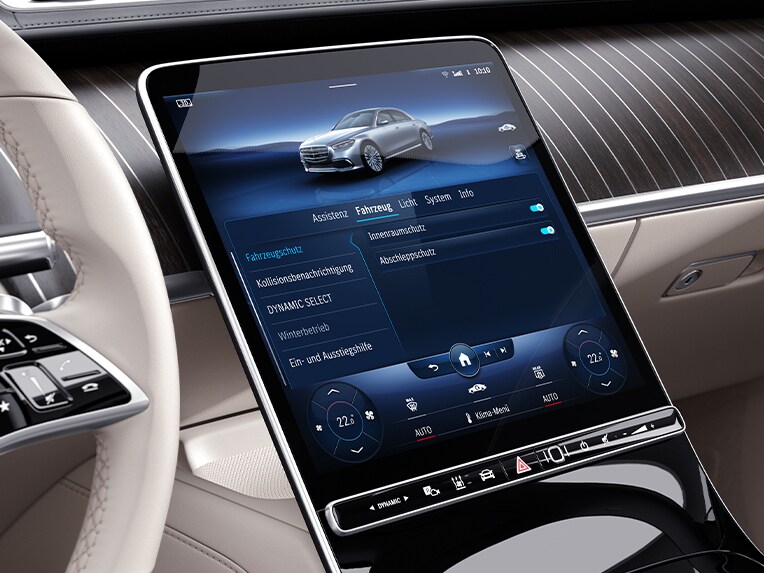 Funcionamiento de la protección del vehículo GUARD 360° Plus en el Mercedes-Benz Clase S Berlina.