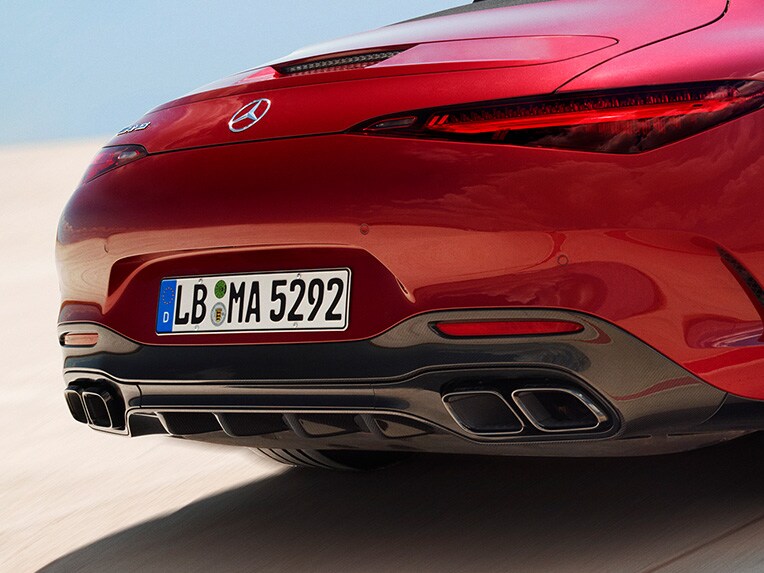 Vista trasera del Mercedes-AMG SL Roadster.