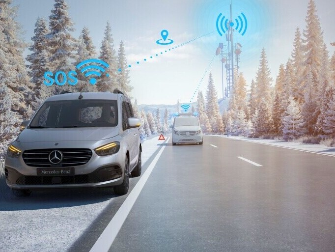 El sistema de llamada de emergencia Mercedes-Benz en la Clase T.
