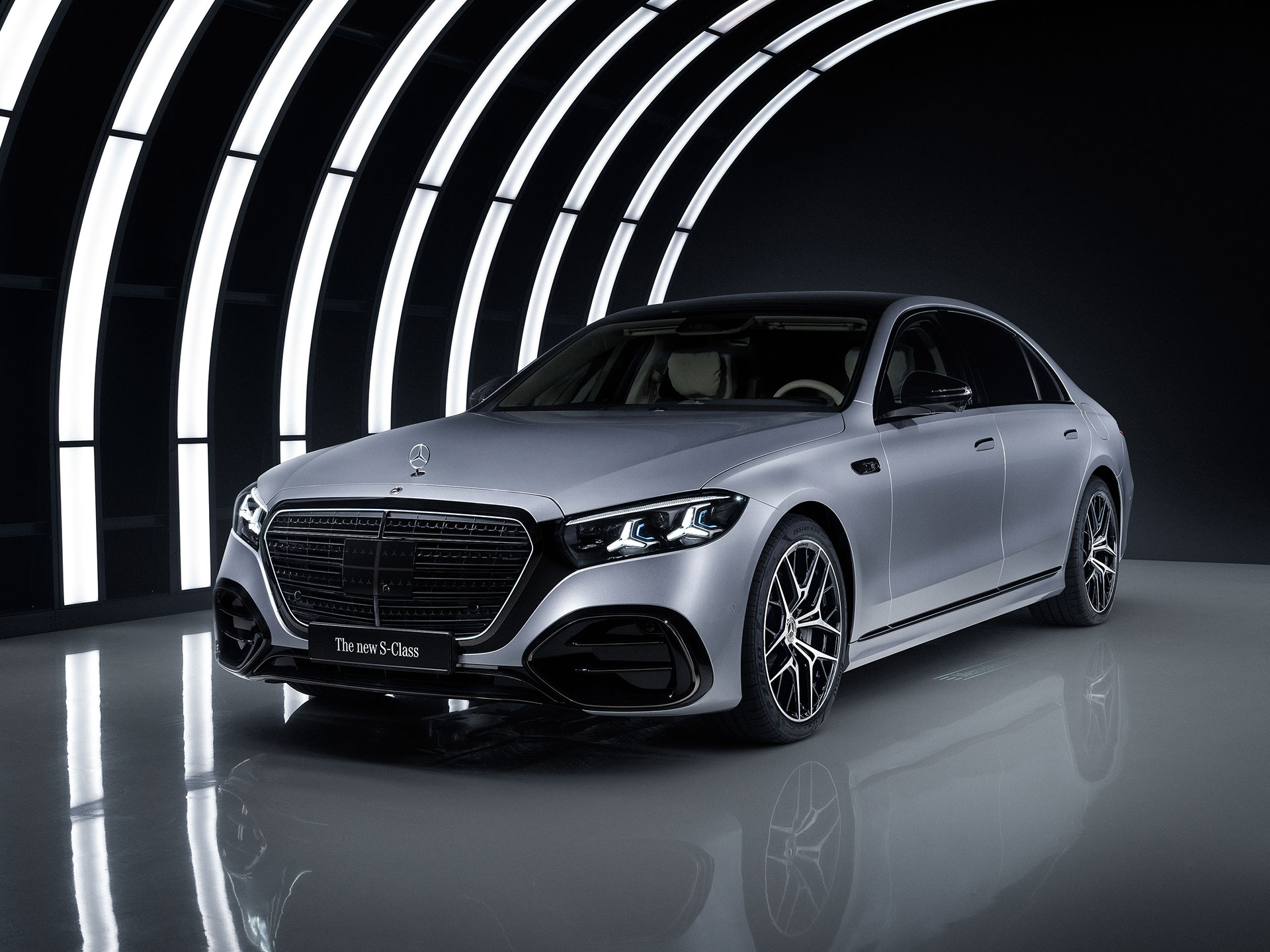 Tecnología que cuida | Conducción automatizada y Sistemas de asistencia a la conducción | Mercedes-Benz Exterior de un Mercedes-Benz.