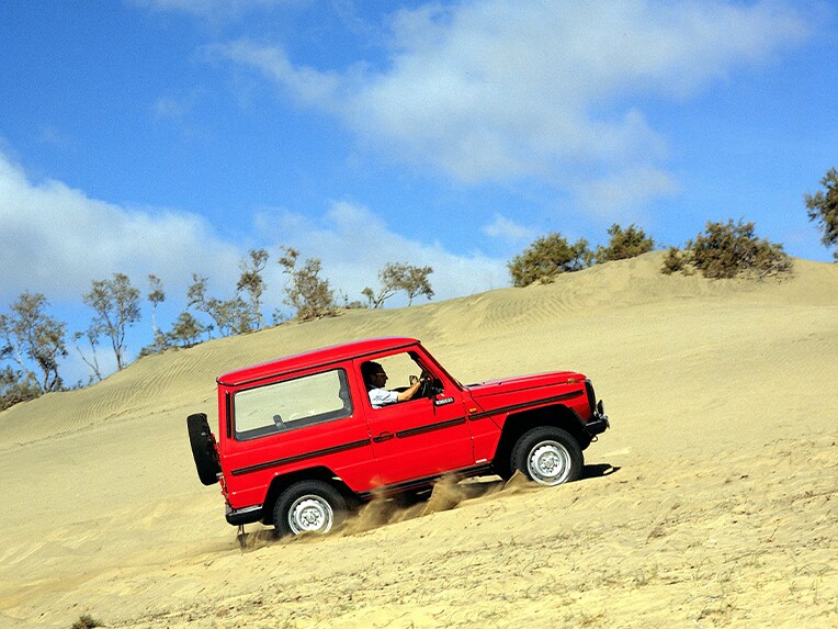 Mercedes-Benz Modelo G en el desierto.