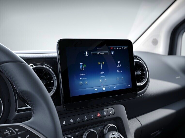 El sistema multimedia MBUX con pantalla de 9,5 pulgadas en la Mercedes-Benz Citan Furgón.