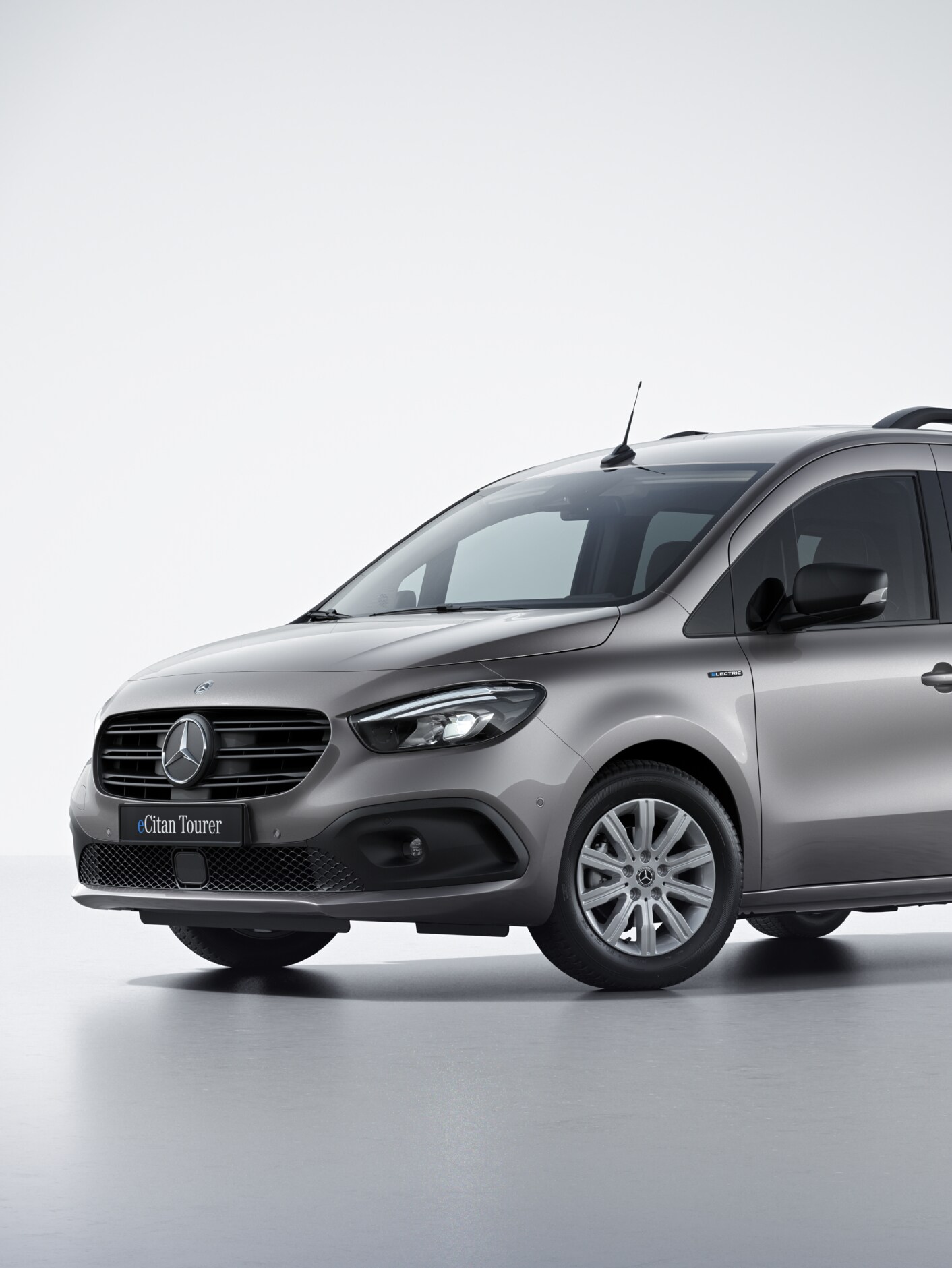 Conectividad inteligente gracias a los Extras Digitales en el Mercedes-Benz eCitan Tourer.