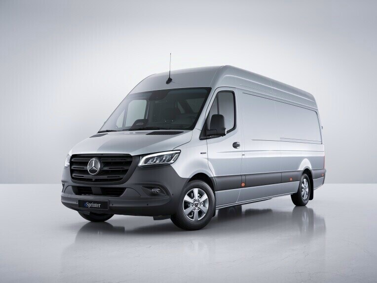 La línea de equipamiento SELECT de la Mercedes-Benz eSprinter Furgón.