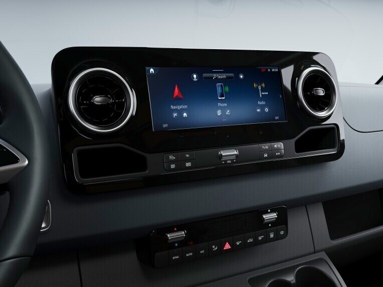 El sistema multimedia MBUX en la Mercedes-Benz Sprinter Chasis.