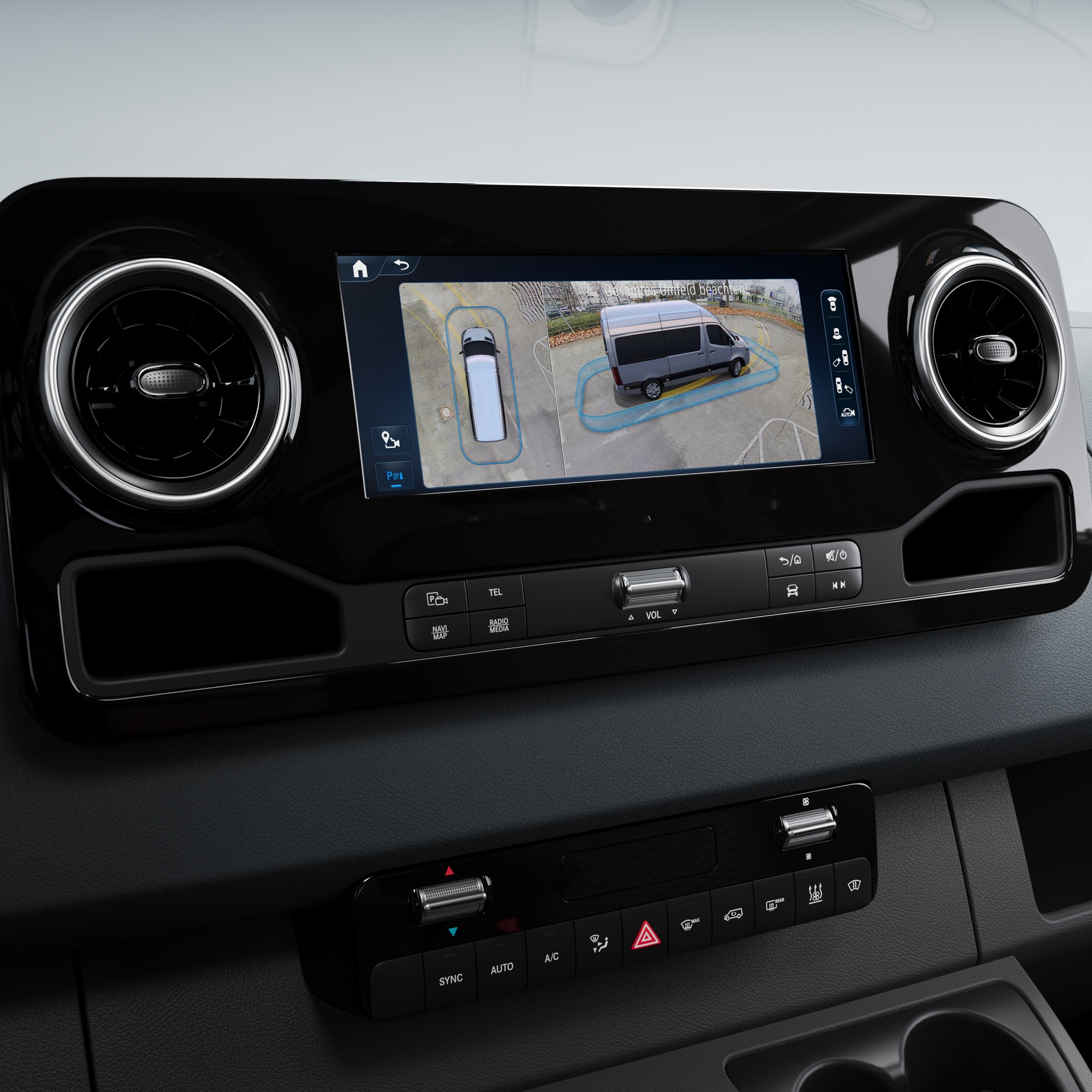 Características del vehículo | Sprinter | Mercedes-Benz Visualizador con visión omnidireccional del paquete de aparcamiento para la Sprinter de Mercedes-Benz.