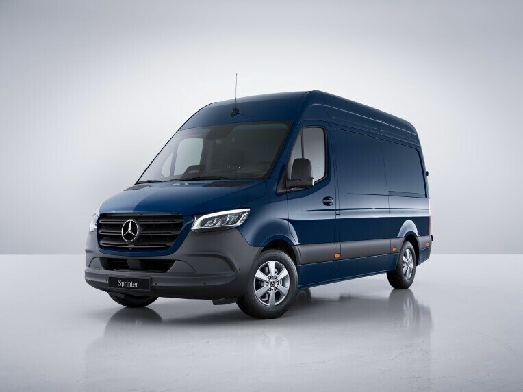 La Mercedes-Benz Sprinter Furgón con la línea de equipamiento PRO.