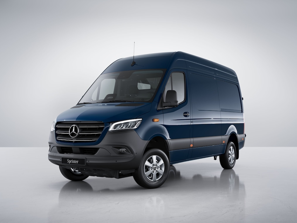 El Furgón Mercedes-Benz Sprinter con tracción integral 4x4 con Torque-on-Demand.