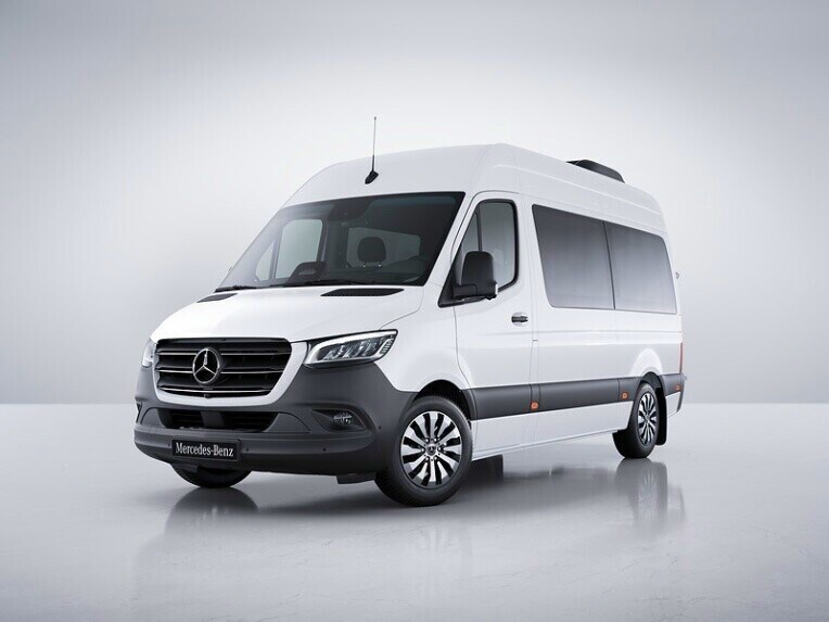 La Mercedes-Benz Sprinter Tourer con la línea de equipamiento PRO.