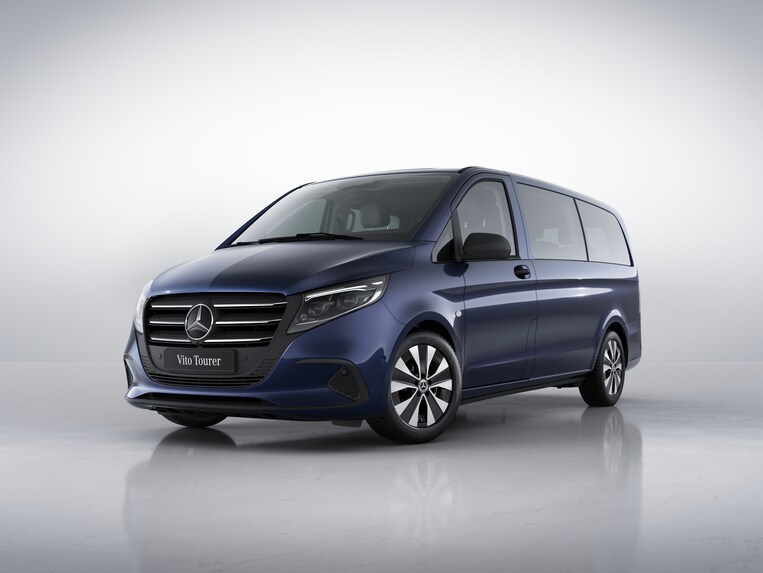 La Vito Tourer SELECT es la furgoneta mediana para el transporte de viajeros especialmente exigente y confortable.