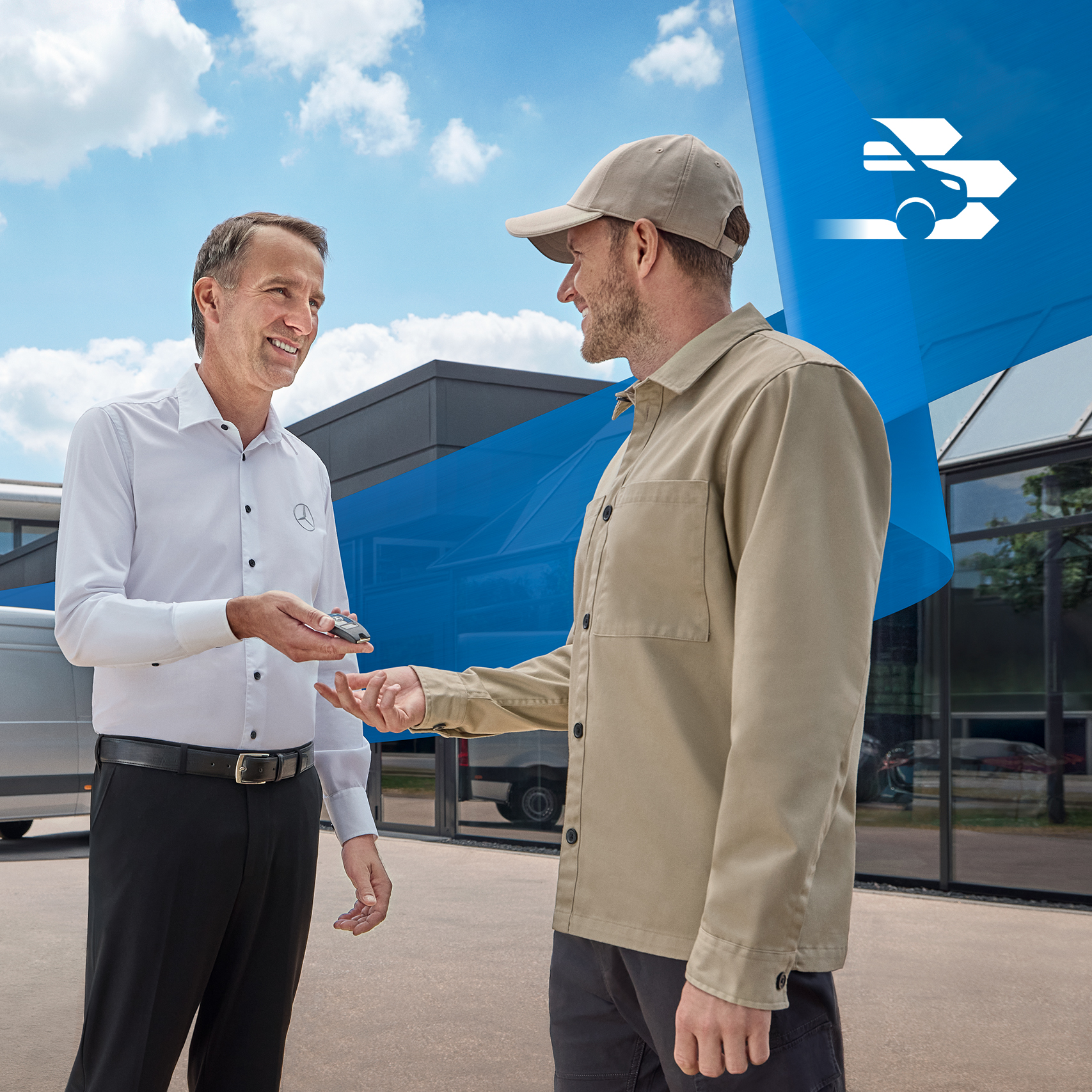 Mercedes-Benz | Servicios para furgones | Vista general Dos hombres conversando sobre el servicio de movilidad de Mercedes-Benz: facilidad de entrega y soluciones de movilidad flexibles para los clientes.
