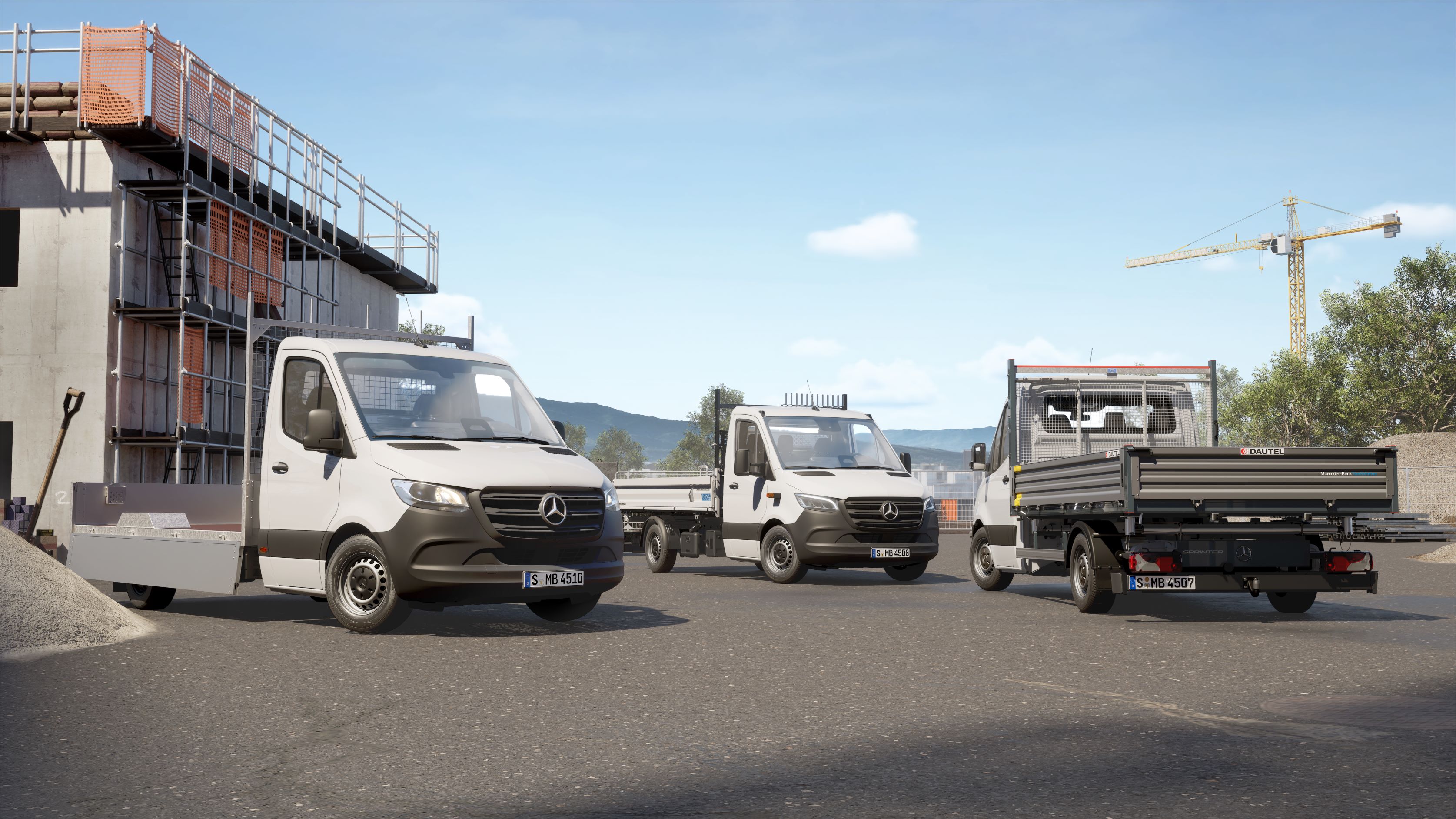 VanSolution | Sprinter | Mercedes-Benz Varios vehículos Sprinter con carrocería de caja abierta y volquete.