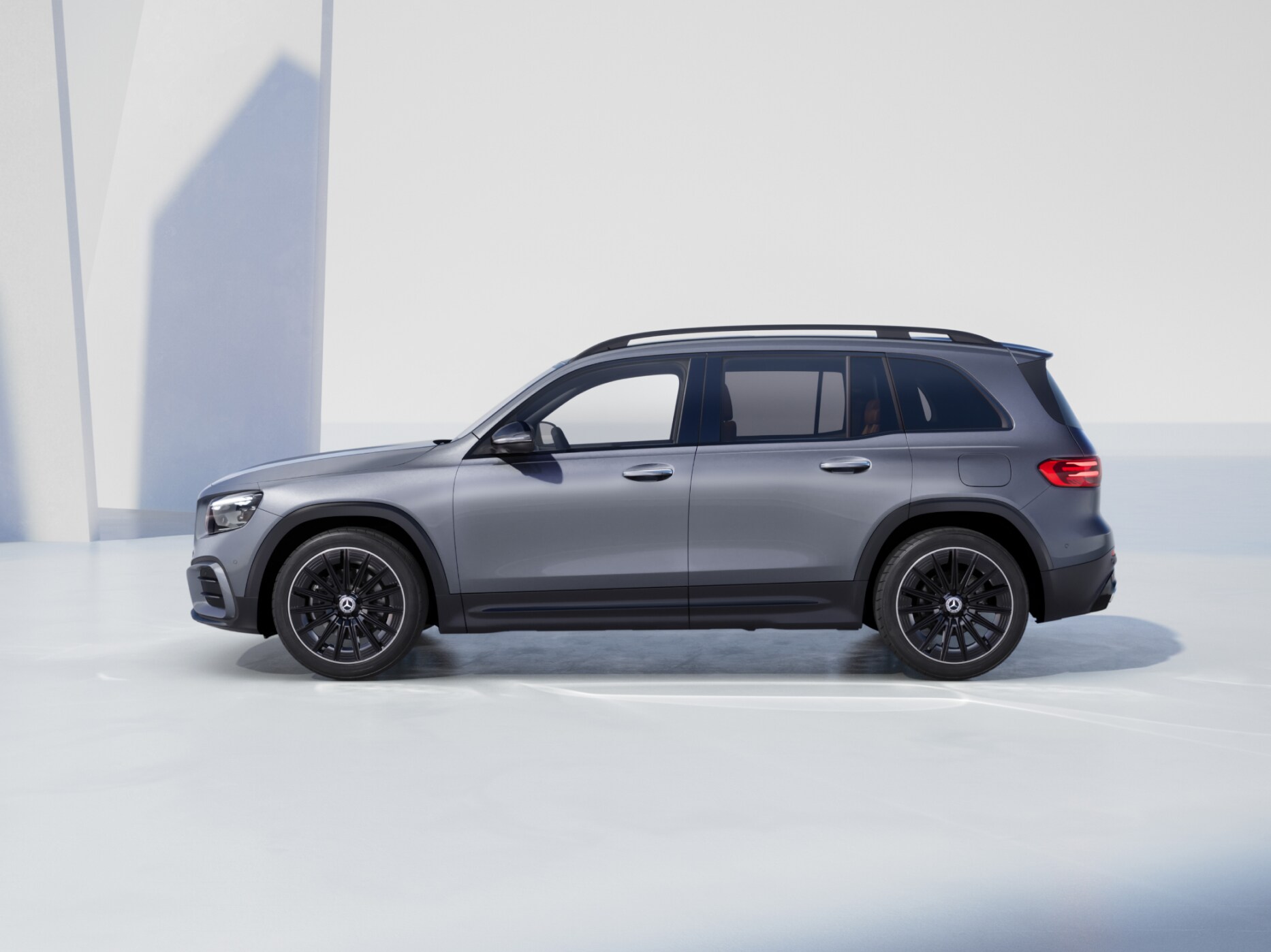 La imagen muestra un GLB 200 d